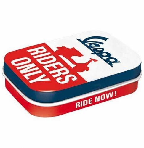 Retro tin metal pill box - retro,