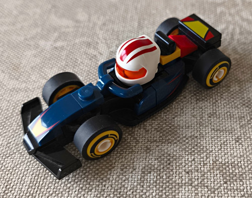 Lego collectible mini - mini, red