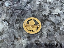 Stunning Gold Coloured Canadian Maple Leaf  Brooch.  F16