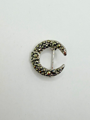 Crescent moon brooch - moon, pin