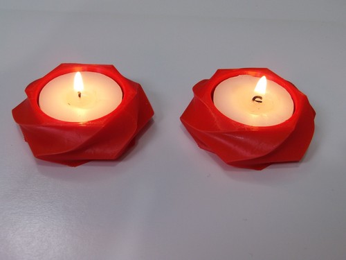 Beautiful red tea light - x,
