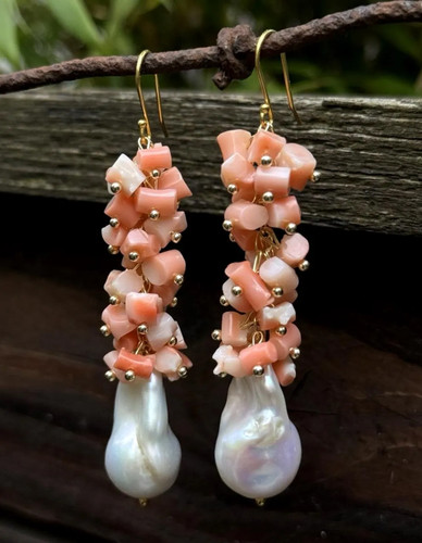 Natural coral baroque pearl