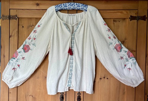 Ladies embroidered boho - tu,