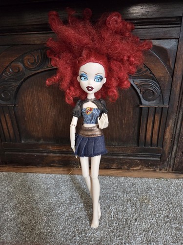 Bratzillaz meygana gone - bratzillaz,