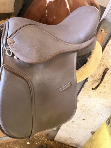 Saddle brown gp - saddle,
