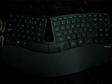 Microsoft Sculpt Ergonomic Keyboard AND PAIRED DONGLE - Black | Used 