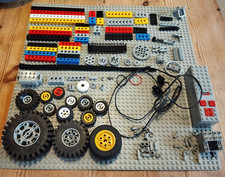 Vintage Lego Technic - Beams, Motors, gears, Wheels - 8849 8859 8843 8054