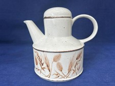 MIDWINTER WILD OATS TEAPOT