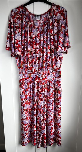 Kim red floral cropped - &, co