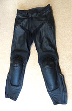 Men's Black Triumph Motorcyle Leather Trousers - Touring - With Armour Size 30