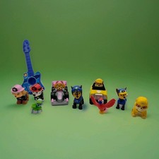 Paw Patrol figures And