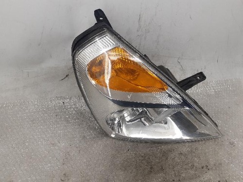 2011 kia sedona headlight - kia,