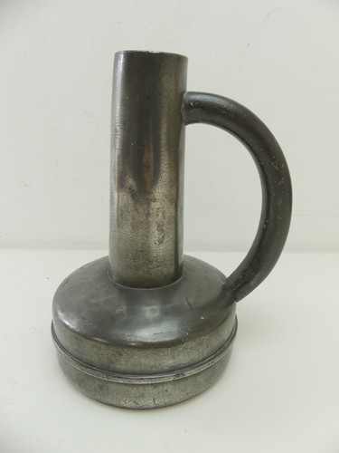 Early pewter flaggon - pewter,