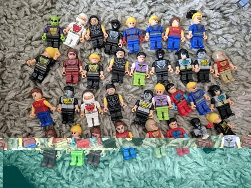 Wilko blox figures bundle - blox,