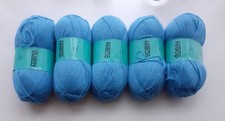 Robin Double Knitting Yarn