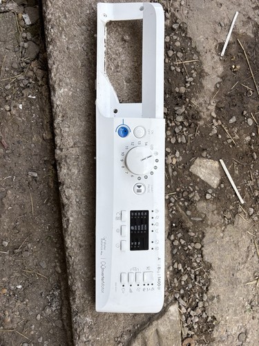 Indesit washing front - washing,