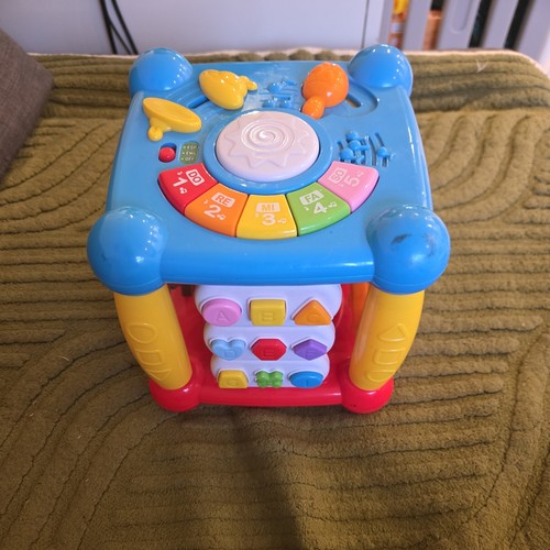 Learning toy play music - learning,