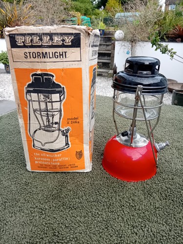 Tilley lamp vintage - vintage, paraffin