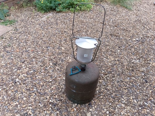 Empty camping gaz 907 bottle - empty,