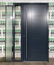 FRONT DOOR WITH SIDELIGHT