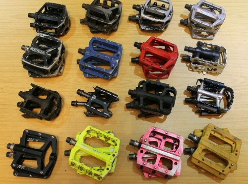 Bike pedals pedal peddles - pedal,