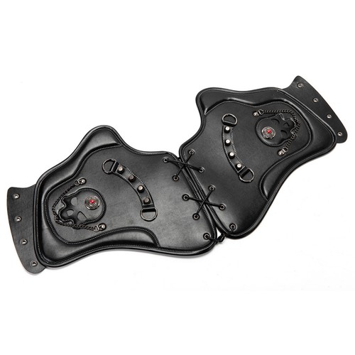 Saddle accent with - accent, skull