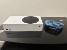 Xbox Series S 512GB + Official