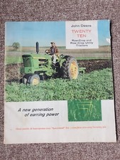 John Deere 2010 tractor