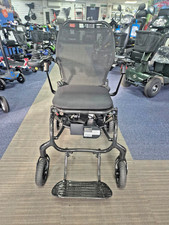 QUICKIE Q50 R LIGHTWEIGHT CARBON FIBRE ELECTRIC POWERCHAIR SCOOTER FOLDING 4MPH