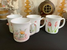 4 x Vintage ARC Milk Glass