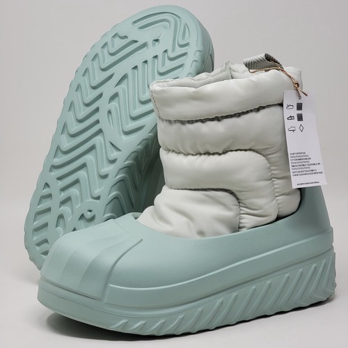 Adidas women size 5 - 5.5, adifom