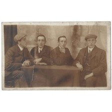 STRATHAVEN Four Men Seated, RP Postcard to Dykenooks Postmark Strathaven 1908