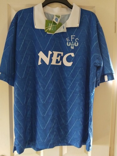 Everton home shirt 1990 score - home,