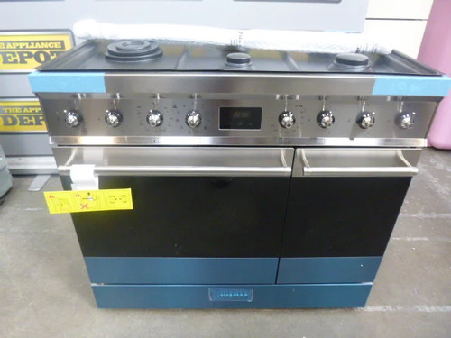 Smeg range cooker - smeg, stainless