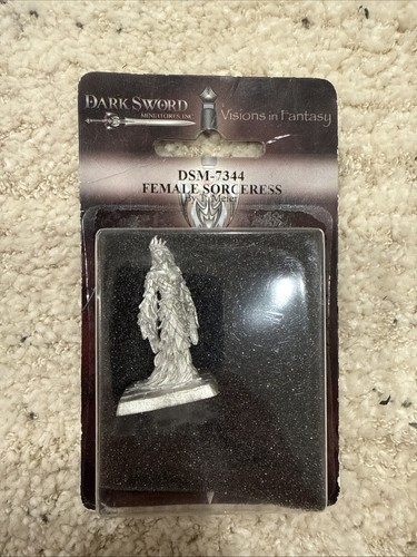 Dark sword dsm 7344 - dsm-7344, female