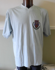 Hetchin's T-shirt ...........Unused .......  Pale yellow .............. Hetchins