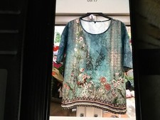 New Women’s Lounge/Pyjamas Design Flowers Size 3 XL