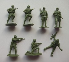 Airfix 1/32 7 Modern Russian Infantry, Highly collectible, no box, Very Rare.
