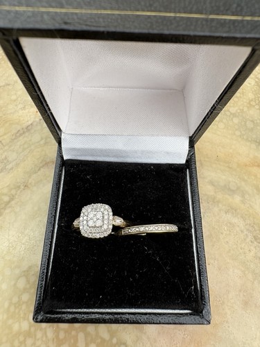 Yellow gold diamond ring - 9,