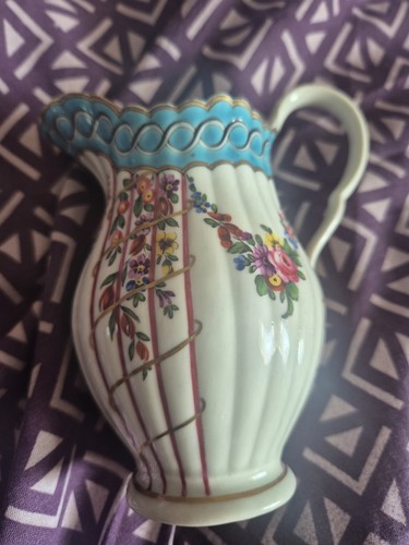 Lovely worcester milg jug - milg, in