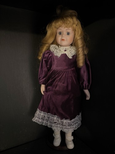 Sierra haunted doll - sierra-, active