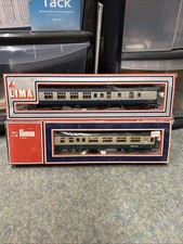 Lima Intercity Coaches mk2 and mk1 OO Gauge Boxed