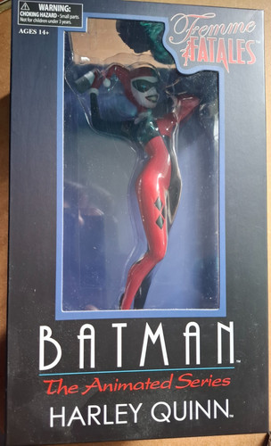 Femme fatales harley quinn - dc,