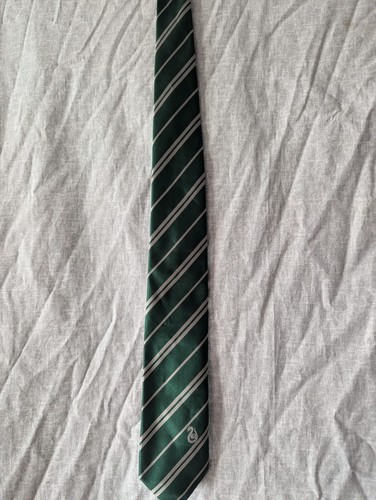 Wizarding world slytherin - world, neck