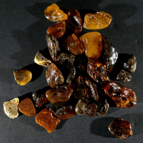 Amber rough stones 27 - amber,