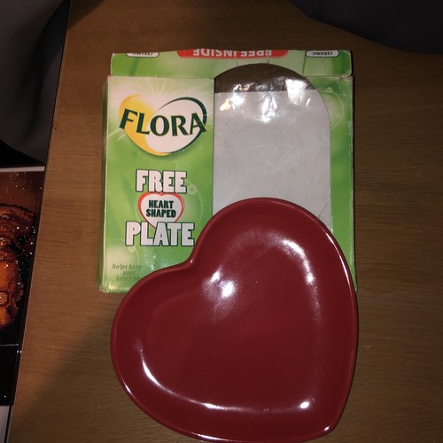 Red heart shaped - shaped, side