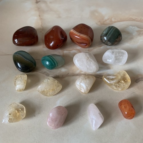 Mixed large small crystal - large,
