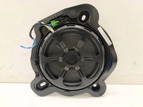 Mercedes benz w212 - mercedes-benz, subwoofer