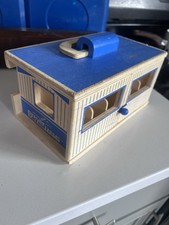 Breyer Farms 6 Stall Toy