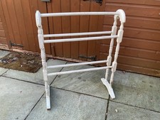 Vintage White Wooden Free Standing Towel Rail 25 x 31 x 12